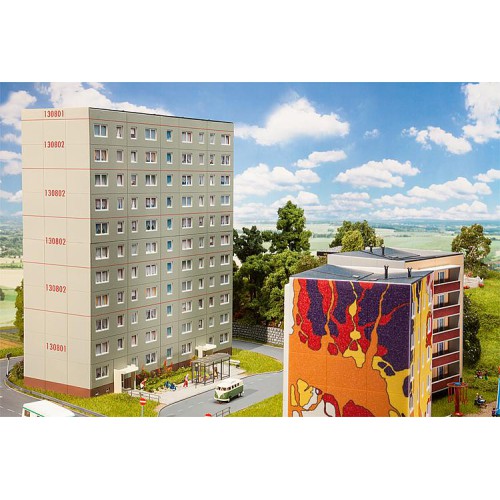 Plattenbau P2 Basispackung - Bausatz Plattenbau P2 Basispackung - Bausatz